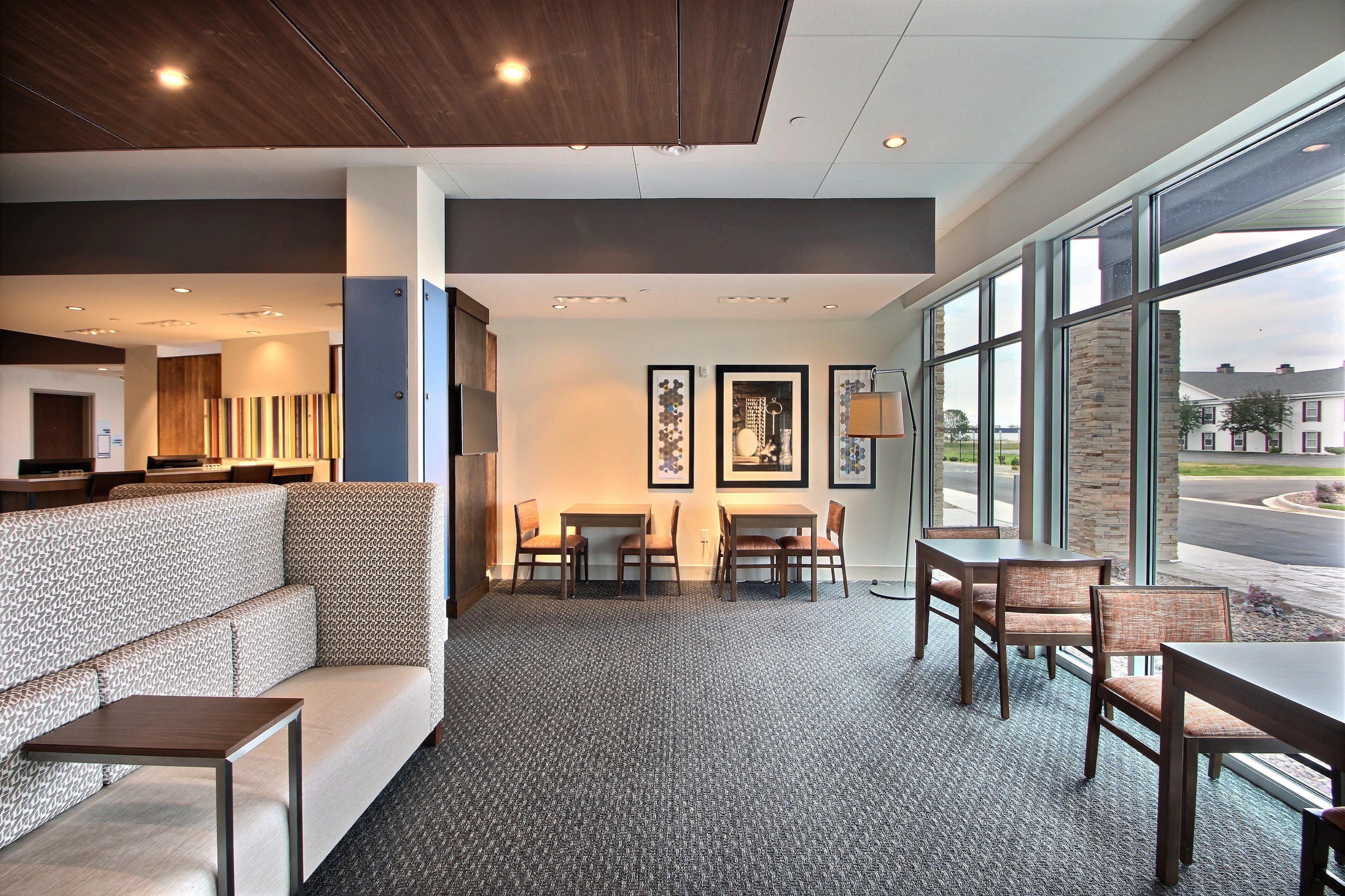 Holiday Inn Express & Suites Fond Du Lac By Ihg Exteriér fotografie
