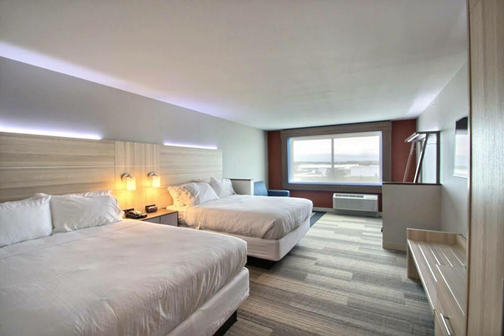 Holiday Inn Express & Suites Fond Du Lac By Ihg Exteriér fotografie