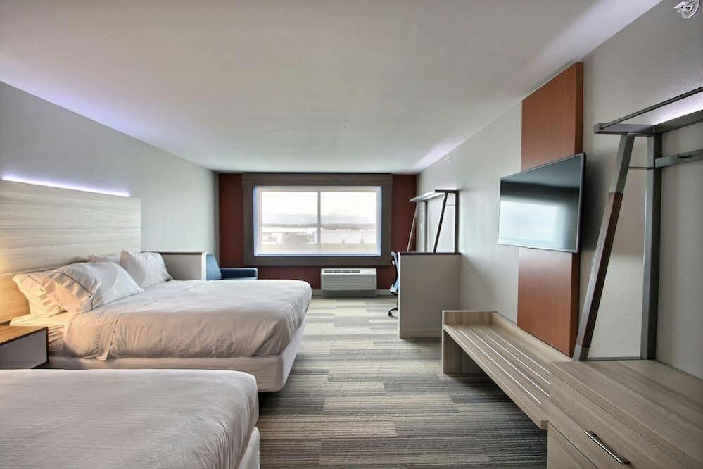 Holiday Inn Express & Suites Fond Du Lac By Ihg Exteriér fotografie